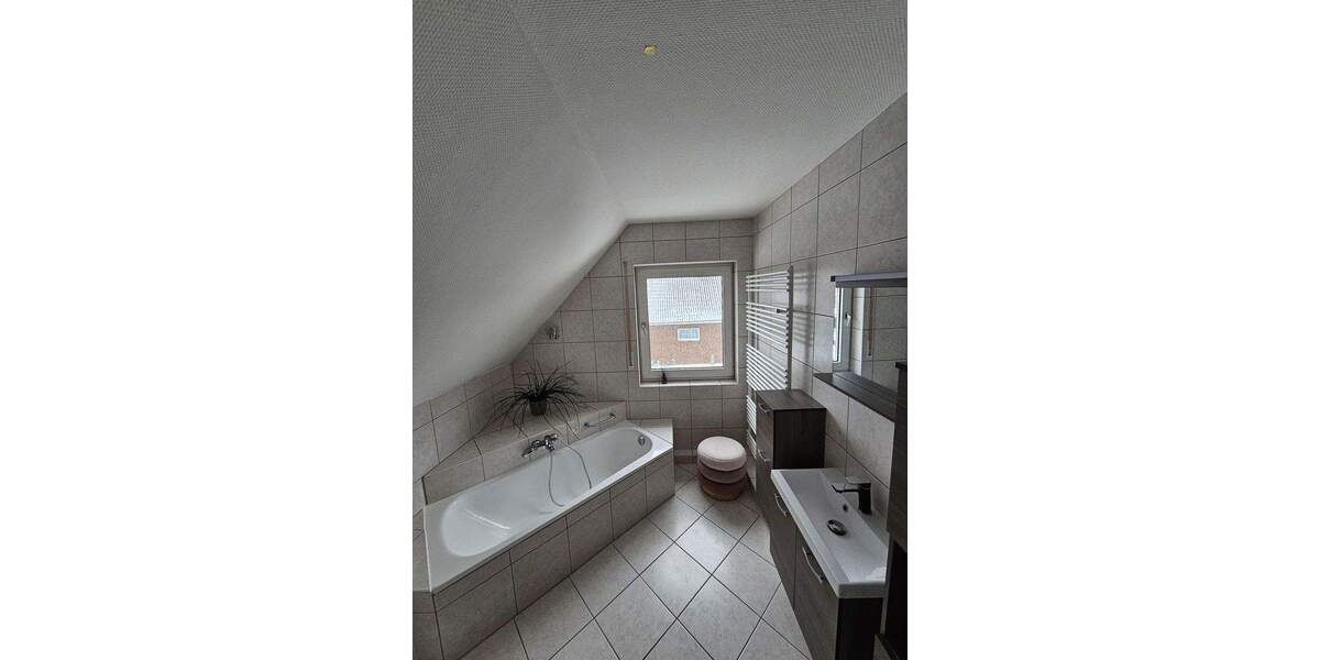 Einfamilienhaus Salzgitter Bad - 4 Zimmer, 120 m&sup2;, 395.000&euro; | Angebot:25657451