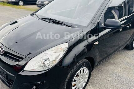 Hyundai i20 118.392 km 3.500 € Salzgitter 38259