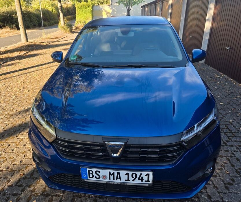 Dacia Sandero 7.500 km 10.050 € Braunschweig 38114