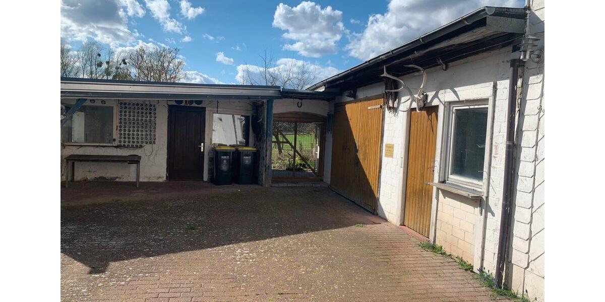 Einfamilienhaus Baddeckenstedt - 7 Zimmer, 150 m&sup2;, 135.000&euro; | Angebot:26091120