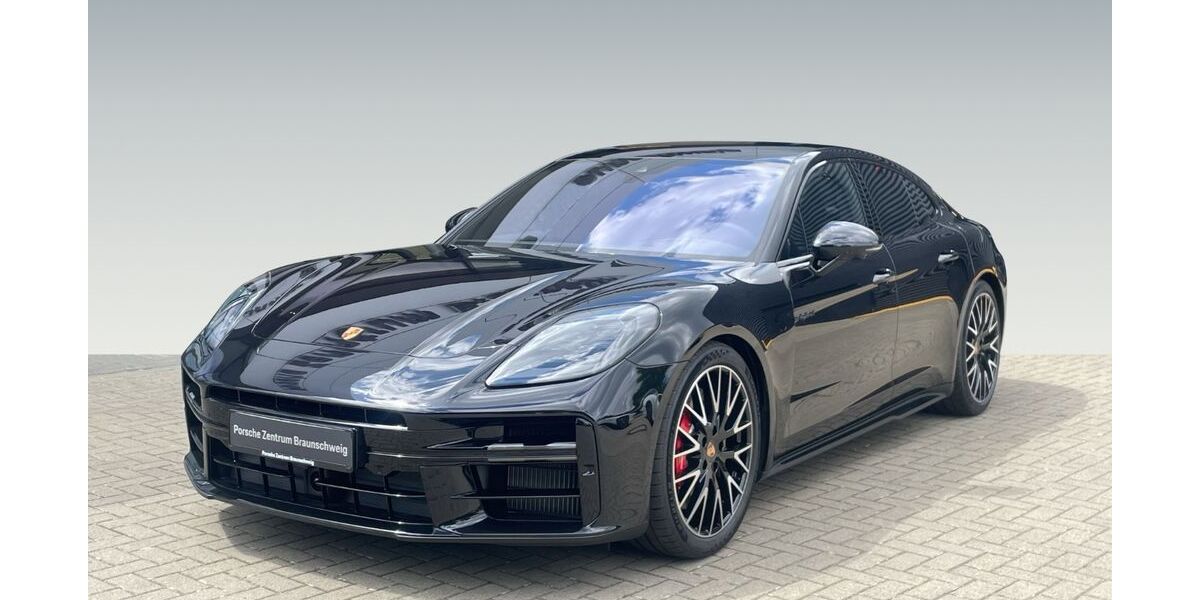 Porsche Panamera 11.500 km 144.790 € Braunschweig 38114