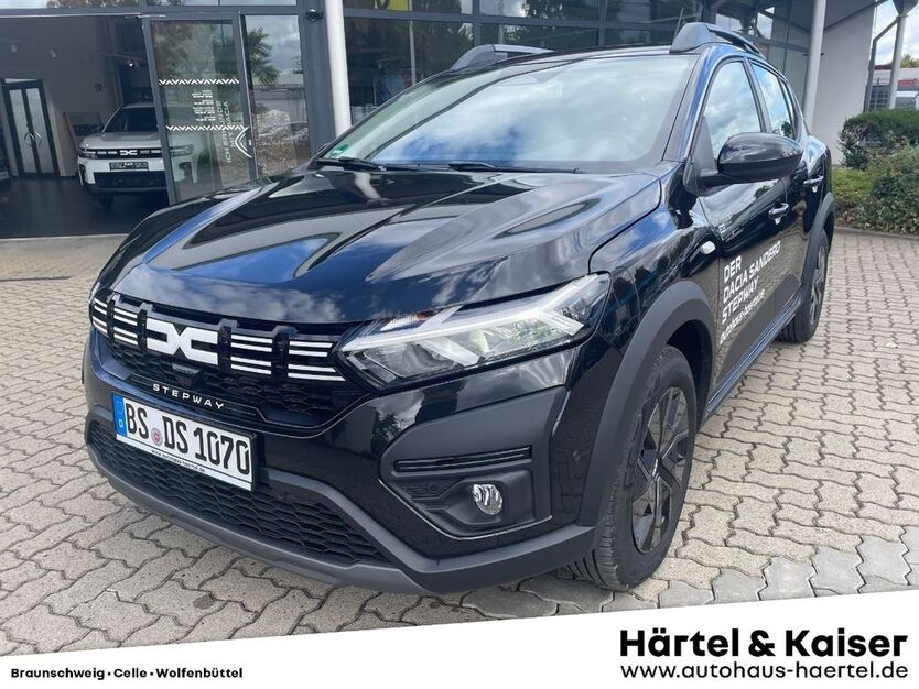 Dacia Sandero 1.927 km 18.390 € Braunschweig 38124