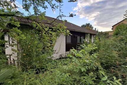 Haus Holle - 7 Zimmer, 189 m&sup2;, 179.000&euro; | Angebot:27451408