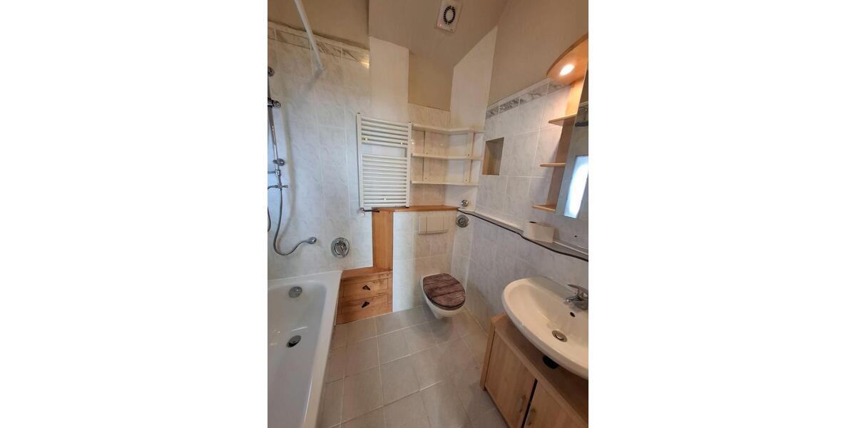 Hochparterre Braunschweig Westliches Ringgebiet - 3 Zimmer, 80 m&sup2;, 220.000&euro; | Angebot:27030303