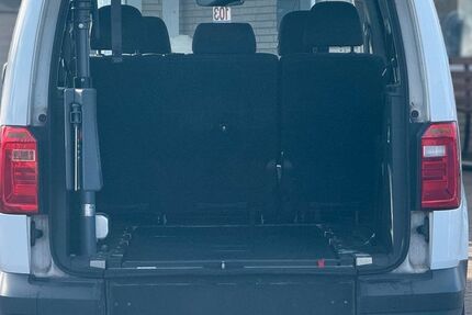 VW Caddy 182.000 km 15.900 &euro; Salzgitter 38259