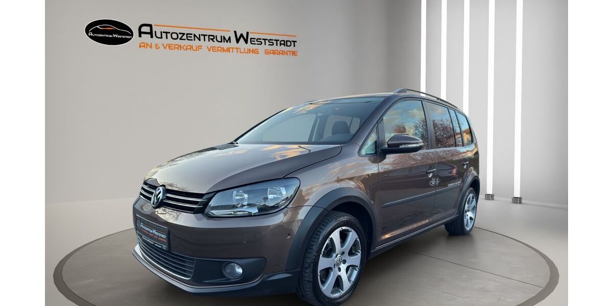 VW Touran 85.838 km 12.999 &euro; Braunschweig 38120