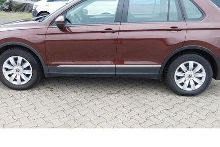 VW Tiguan 26.200 km 22.990 &euro; Vordorf 38533