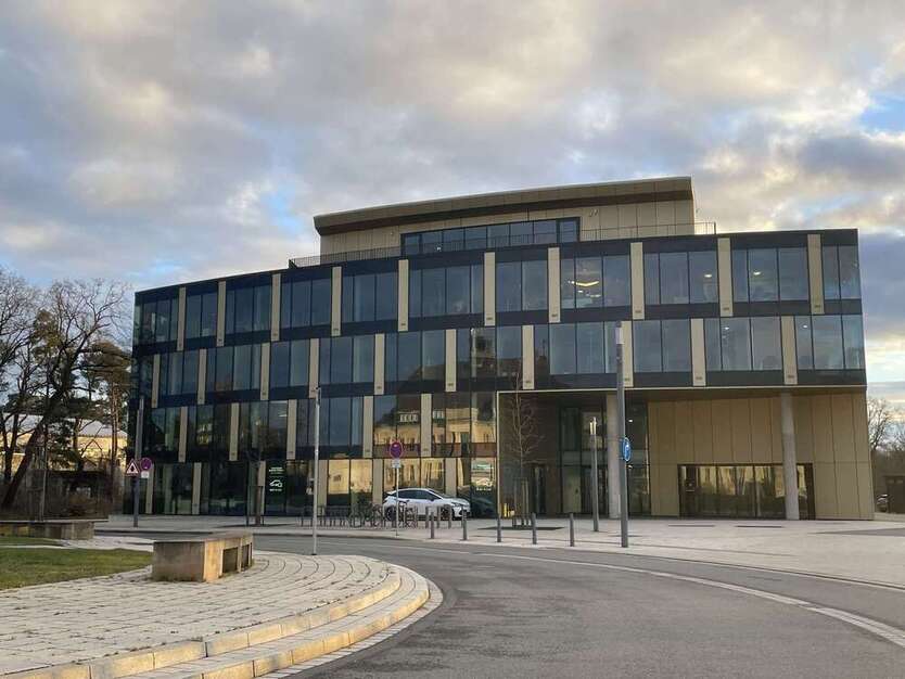 Büro in Braunschweig 6.754,35 € 450.29 m²