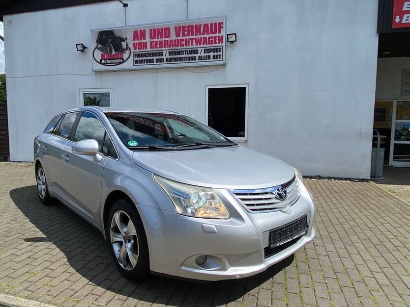 Avensis