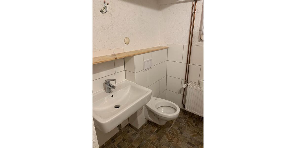 Einfamilienhaus Baddeckenstedt - 7 Zimmer, 150 m&sup2;, 135.000&euro; | Angebot:26091120