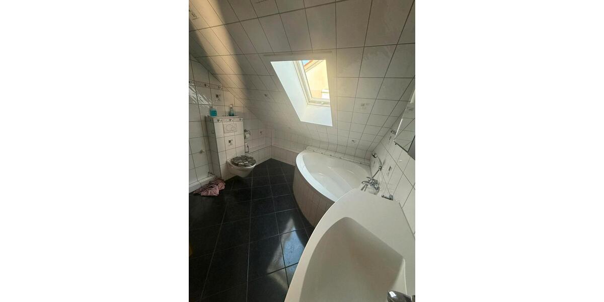 Dachgeschoßwohnung Braunschweig Timmerlah-Geitelde-Stiddien - 3 Zimmer, 1.000&euro; | Angebot:22942861