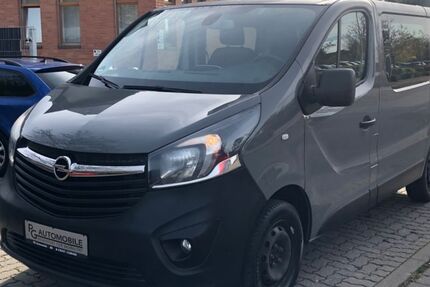 Opel Vivaro 187.500 km 10.490 € Braunschweig 38110
