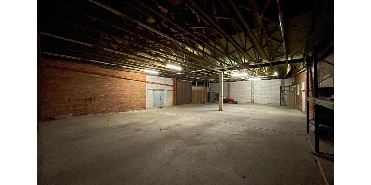 Lagerfläche in einer KalthalleScheune zimmer