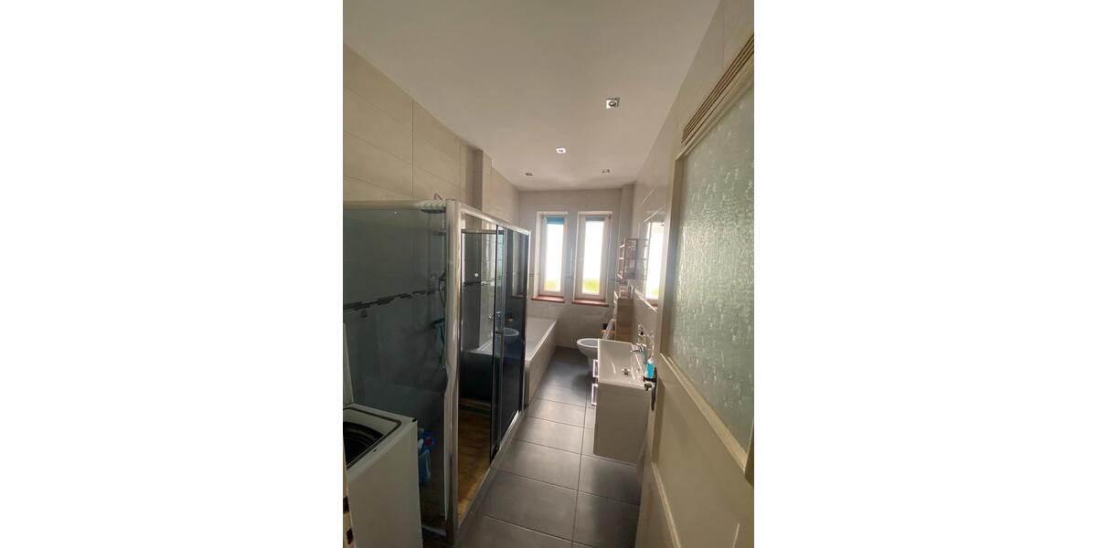 Hochparterre Hildesheim Oststadt/Stadtfeld - 4 Zimmer, 92 m&sup2;, 249.000&euro; | Angebot:26765444