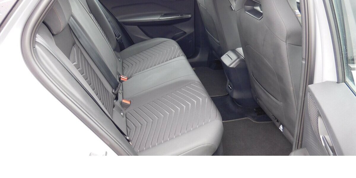 Cupra Born Elektrik 1-Gang Automatik Navi Klima Alu 16.400 km 23.990 &euro; Vordorf 38533