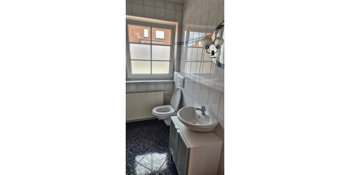 Etagenwohnung Ilsede Gadenstedt - 4 Zimmer, 135 m&sup2;, 1.250&euro; | Angebot:26794380