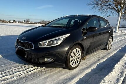 Kia ceed / Ceed 124.999 km 6.199 &euro; Peine 31224