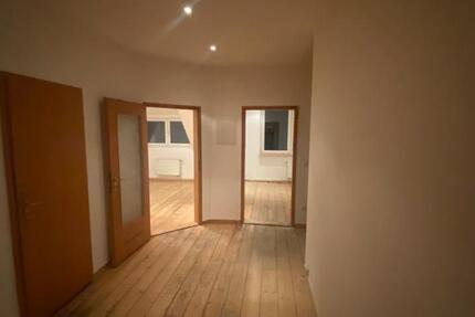 Wohnung Hildesheim Himmelsthür - 3 Zimmer, 80 m&sup2;, 800&euro; | Angebot:27605341