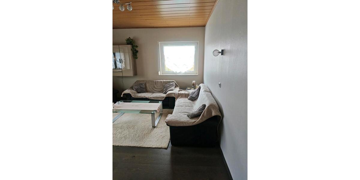 Moderne 4-Zimmer-Wohnung mit Südbalkon in Salzgitter-Lebenstedt 4 zimmer