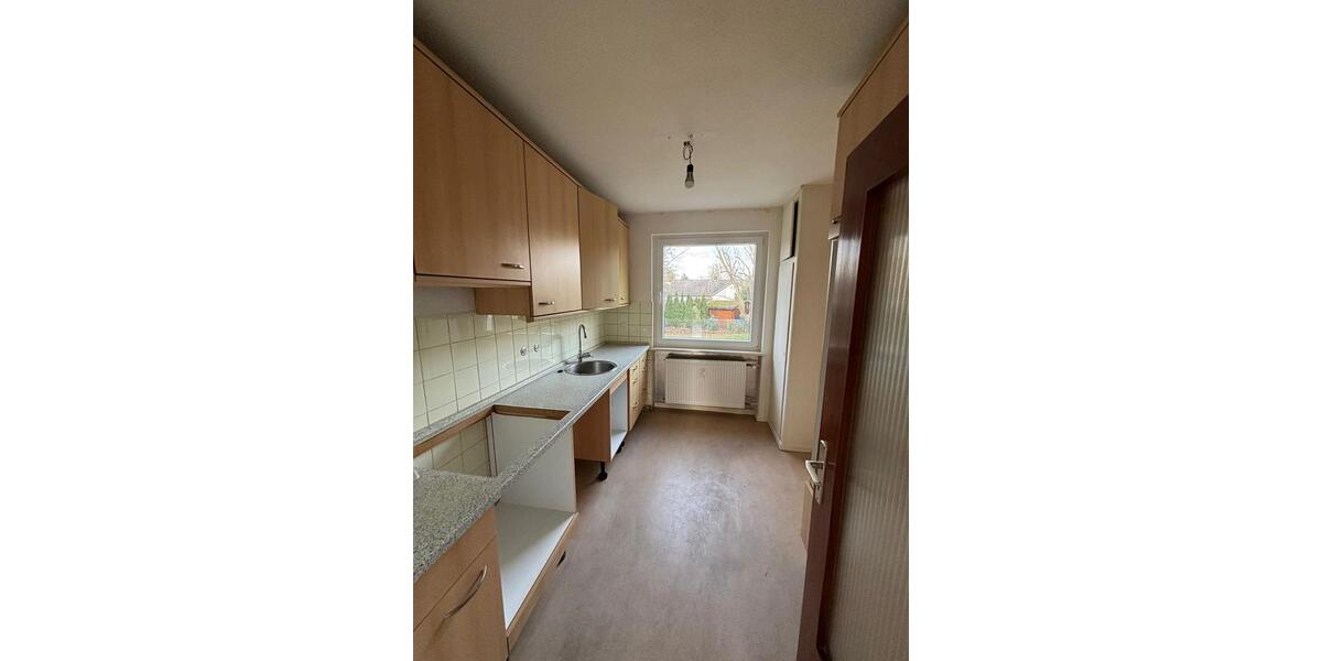 sonnige,sanierte 3-Zimmerwohnung, EG, sofort bezugsfrei, privat 3 zimmer