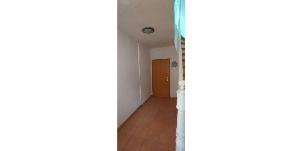 Einfamilienhaus Haverlah - 11 Zimmer, 207 m&sup2;, 139.000&euro; | Angebot:27163246