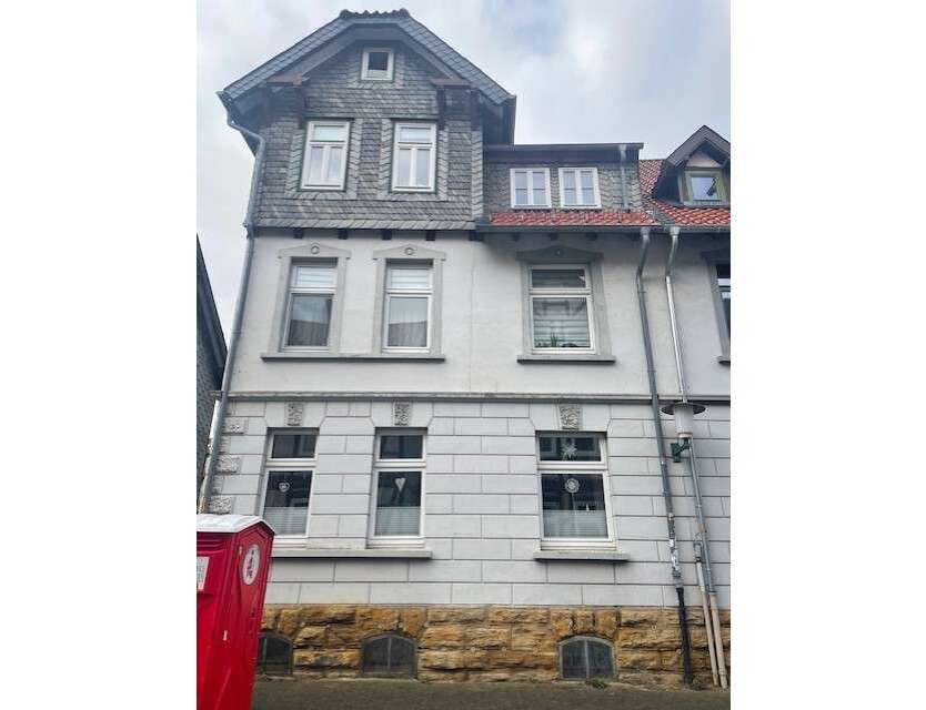Haus zum Kaufen in Goslar 185.000 € 235 m²