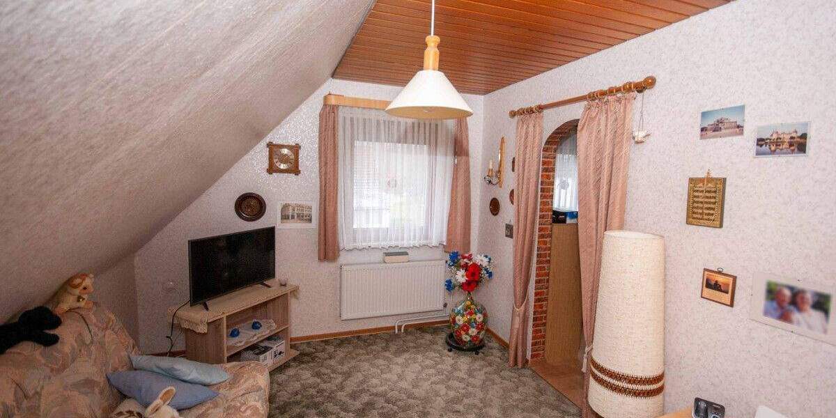 Einfamilienhaus Goslar Immenrode - 5 Zimmer, 105 m&sup2;, 130.000&euro; | Angebot:25735500