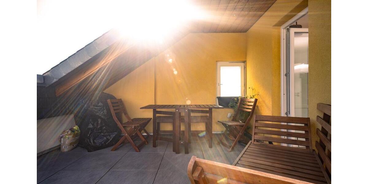 Dachgeschoßwohnung Braunschweig Westliches Ringgebiet - 5 Zimmer, 120 m&sup2;, 380.000&euro; | Angebot:27192024
