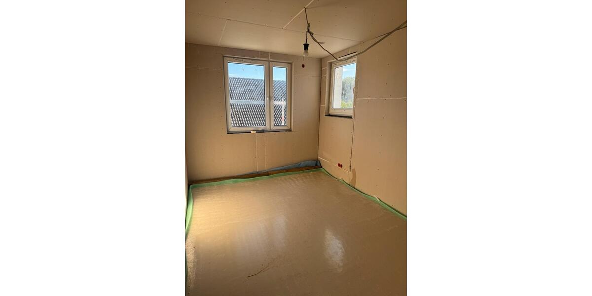 Dachgeschoßwohnung Braunschweig Wabe-Schunter-Beberbach - 4 Zimmer, 1.150&euro; | Angebot:22239847