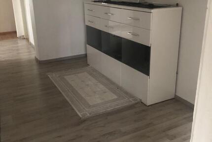 4 Zimmer Wohnung zu Vermieten
