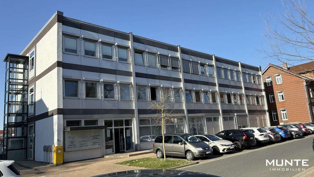 Büro in Salzgitter 1.600 € 139 m² zimmer