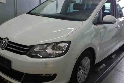 VW Sharan 97.080 km 33.490 € Braunschweig 38114