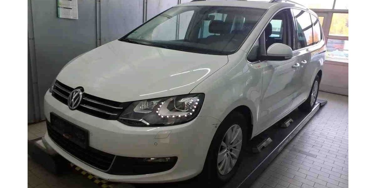 VW Sharan 97.080 km 33.490 € Braunschweig 38114