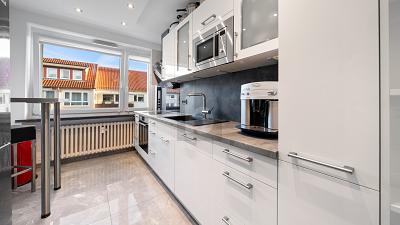 STYLISCH HELL MIT MODERNEM FLAIR 3 zimmer