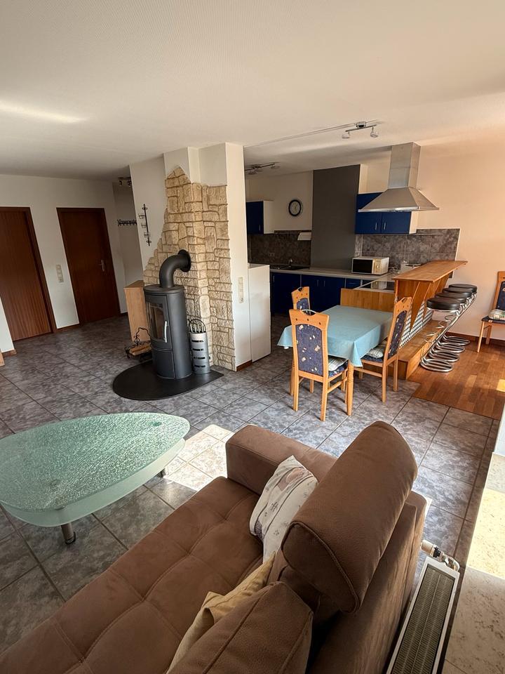 2-Zimmer 68qm Dachgeschoßwohnung