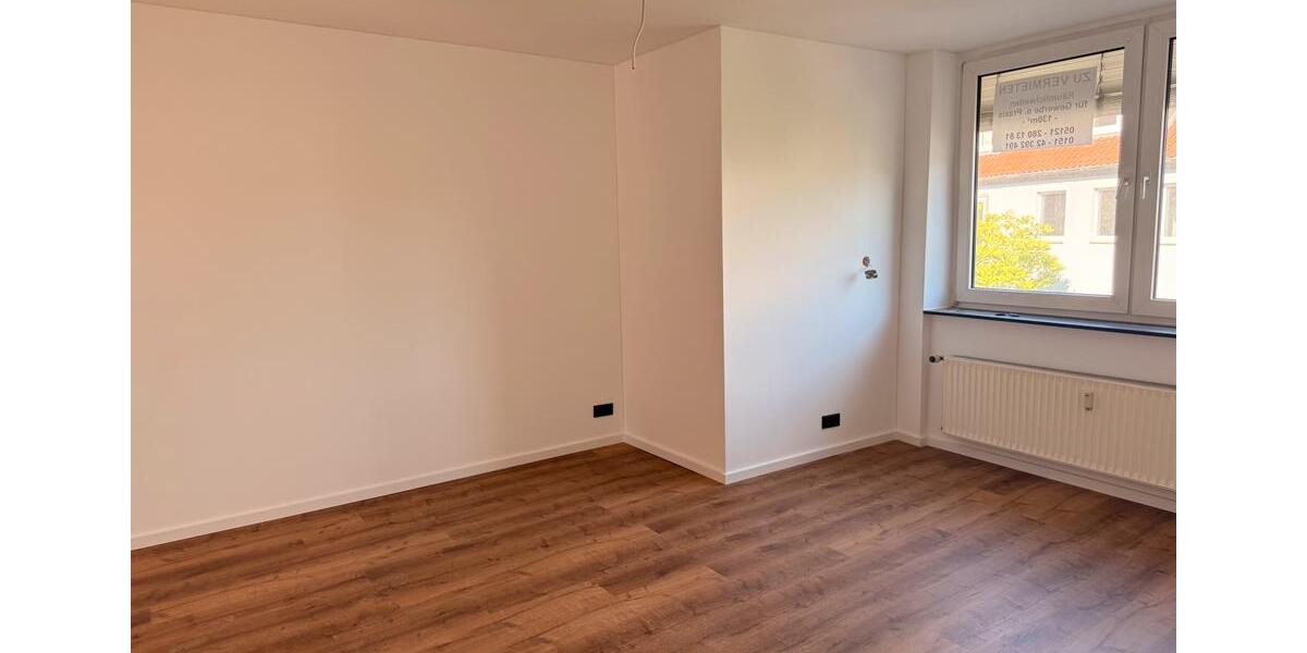 Etagenwohnung Hildesheim - 4 Zimmer, 135 m&sup2;, 1.150&euro; | Angebot:26085878