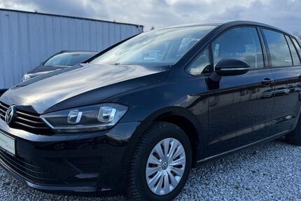 VW Golf Sportsvan 95.800 km 9.900 € Seesen 38723