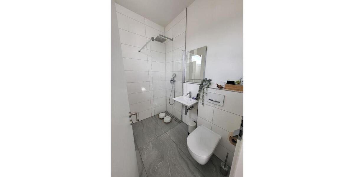 Exklusive Penthouse Wohnung - 180m² - Ruhige Lage - Dachterrasse 5 zimmer