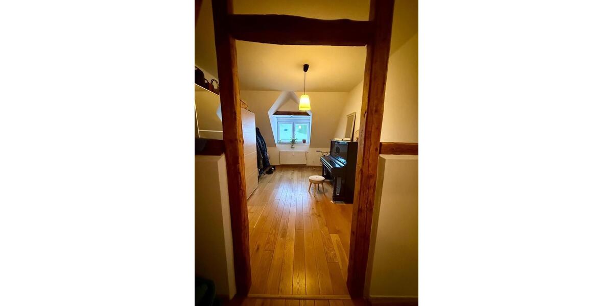 Maisonettenwohnung Hildesheim Oststadt/Stadtfeld - 5 Zimmer, 173 m&sup2;, 1.400&euro; | Angebot:26237639