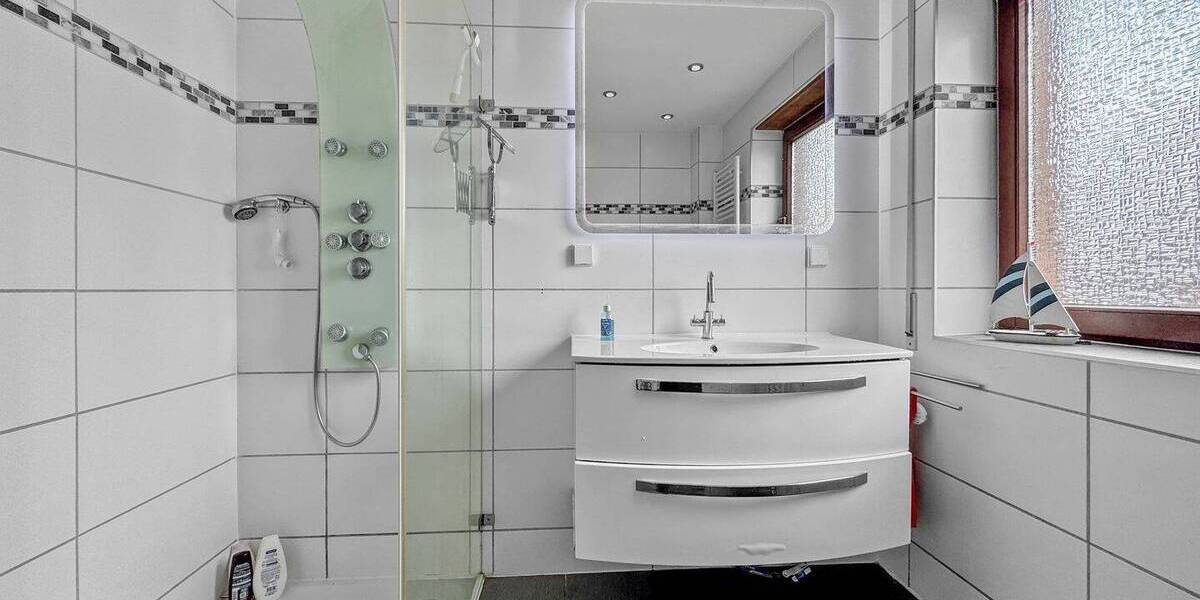 Einfamilienhaus Hildesheim Himmelsthür - 5 Zimmer, 150 m&sup2;, 399.000&euro; | Angebot:26243810