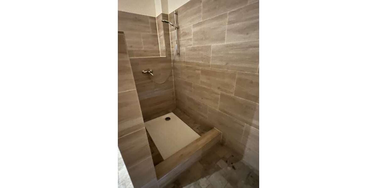 Saniertes Objekt mit großer Scheune 9 zimmer