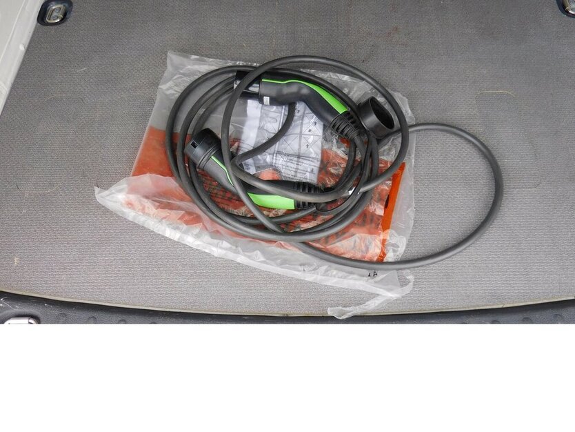 VW Caddy Maxi Abt-e Elektrik DSG Automatik Klima 19.100 km 14.990 € Vordorf 38533