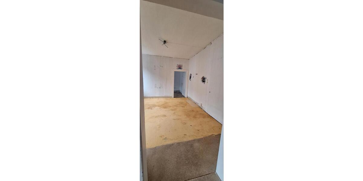 Etagenwohnung Langelsheim - 5 Zimmer, 95 m&sup2;, 350&euro; | Angebot:25945761