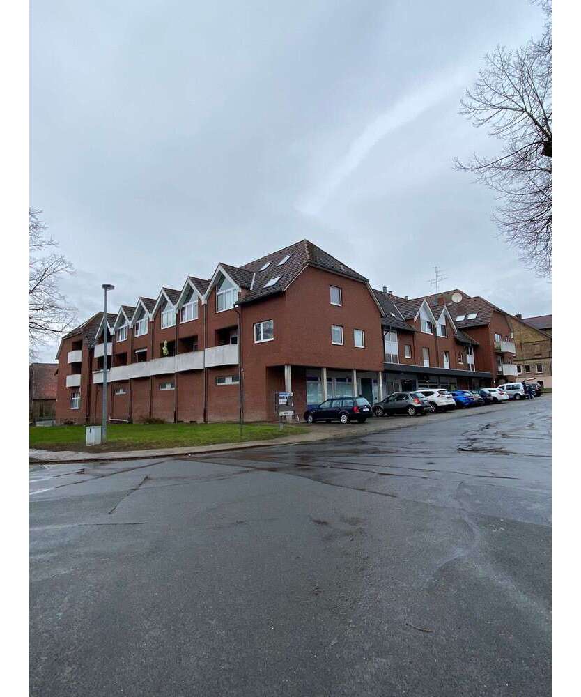 Wohnung zum Mieten in Hohenhameln 820 € 122 m²