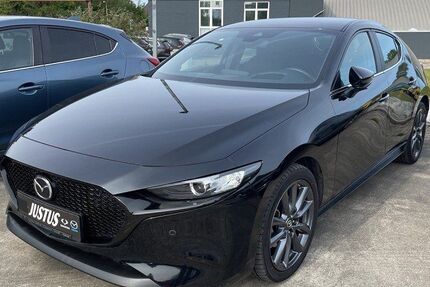 Mazda 3 26.417 km 23.990 € Hildesheim 31137