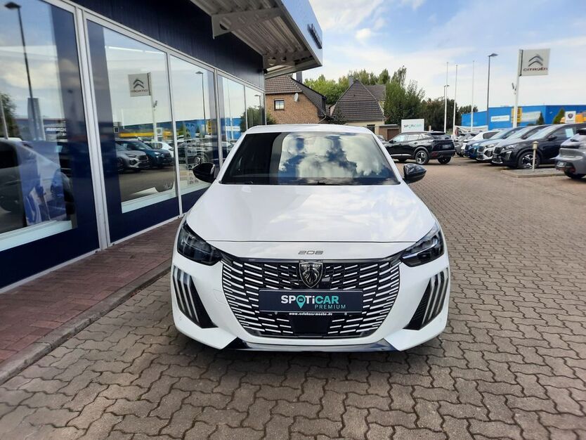 Peugeot 208 10.700 km 22.690 € Peine 31224