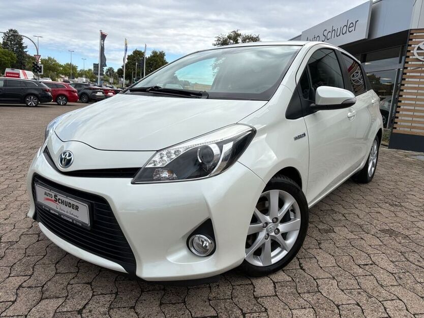 Yaris