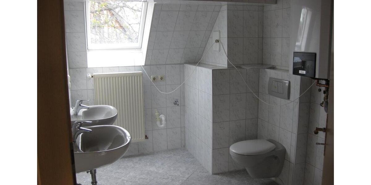 Dachgeschoßwohnung Goslar Immenrode - 4 Zimmer, 135 m&sup2;, 870&euro; | Angebot:18683753