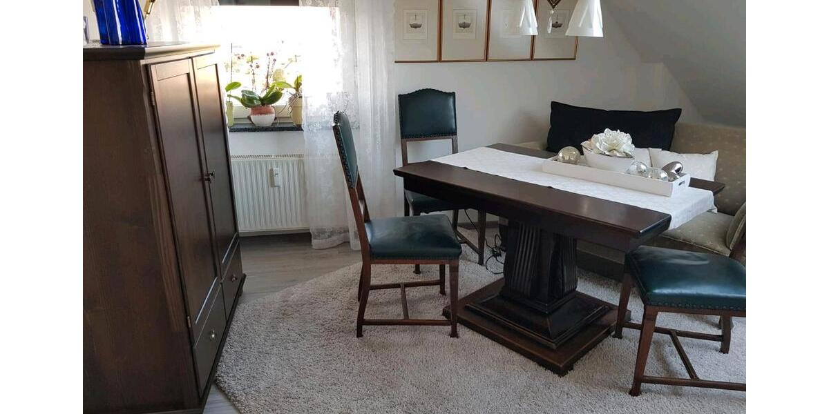 Helle, großzügige 4-Zimmer-Wohnung in Seenähe. zimmer