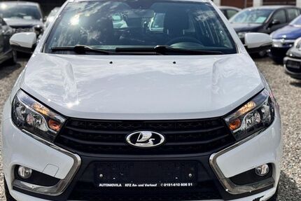 Lada Vesta 98.000 km 5.999 &euro; Goslar 38640